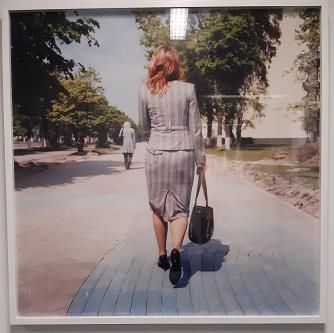 Philippe Herbet, Femme marchant de la série Made in Belarus, 2008 low def