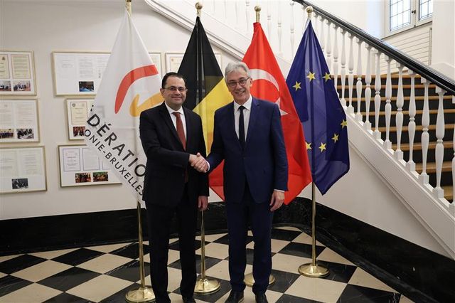 Rencontre entre le Président du Parlement de la Fédération Wallonie-Bruxelles et l’Ambassadeur de Turquie