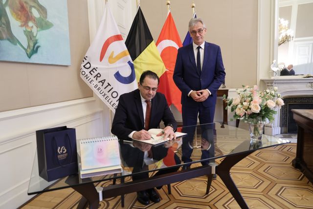 Rencontre entre le Président du Parlement de la Fédération Wallonie-Bruxelles et l’Ambassadeur de Turquie